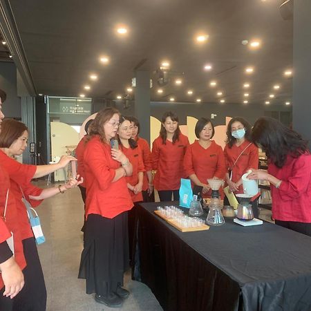 Qun Feng Hotel เฟิ่นฉี่หู ภายนอก รูปภาพ
