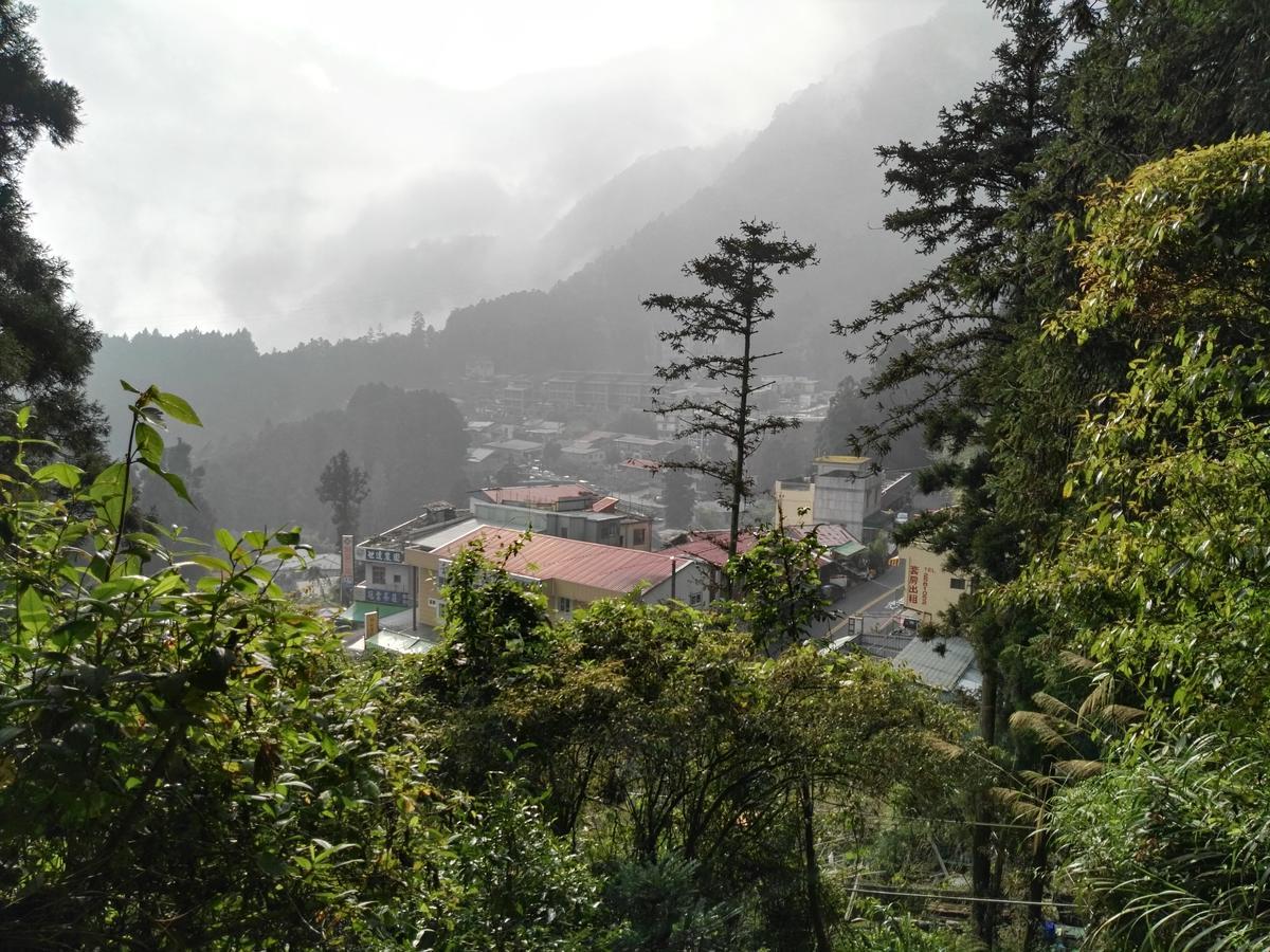 Qun Feng Hotel เฟิ่นฉี่หู ภายนอก รูปภาพ