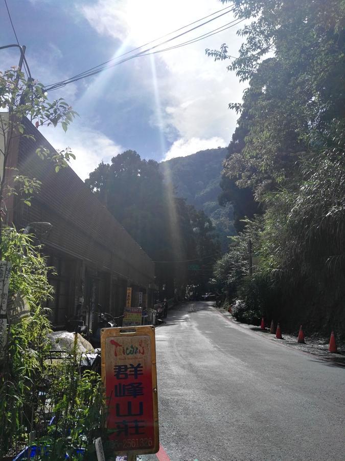 Qun Feng Hotel เฟิ่นฉี่หู ภายนอก รูปภาพ