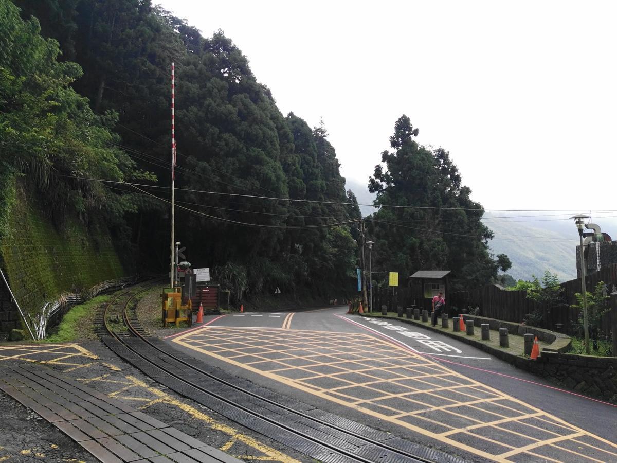 Qun Feng Hotel เฟิ่นฉี่หู ภายนอก รูปภาพ
